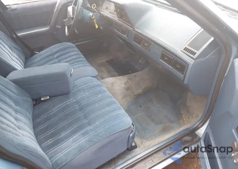 1993 Oldsmobile Cutlass Ciera S z USA, uszkodzony, nr VIN 1G3AG54N3P6340107